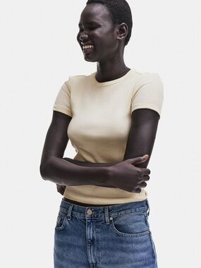 Divided by H&M Yellow Ribbed Crop Top – Size Small